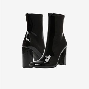 Steve Madden Lynden Boots